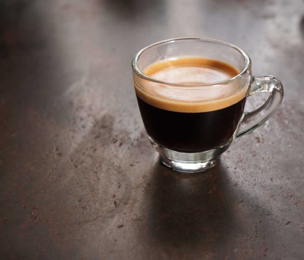Cafe solo scaled 1