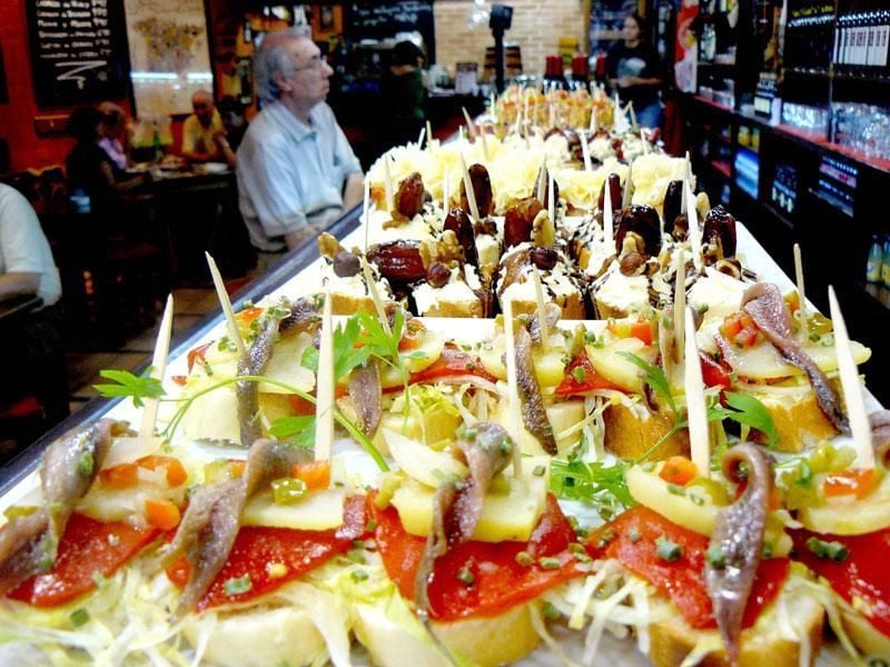 tuck in to tapas in alicante 41372